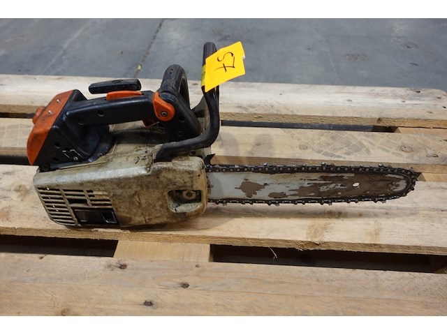 Kettingzaag stihl - afbeelding 2 van  6