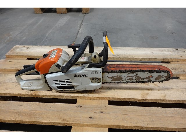 Kettingzaag stihl - afbeelding 2 van  7