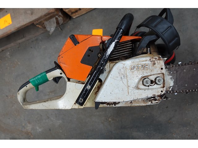 Kettingzaag stihl - afbeelding 2 van  6