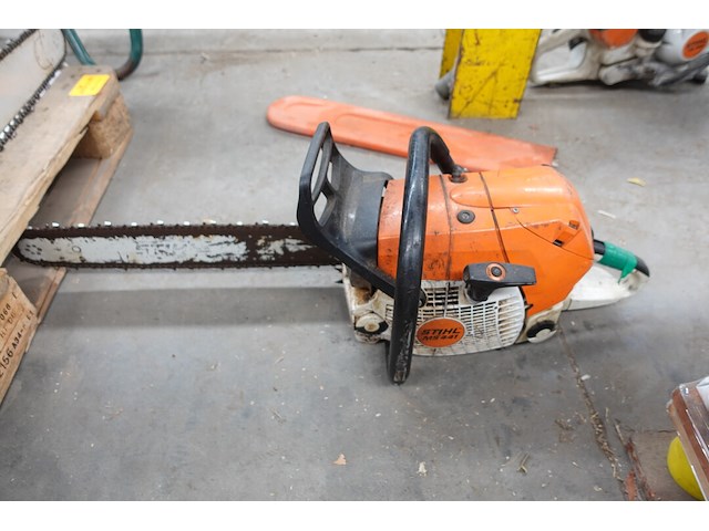 Kettingzaag stihl - afbeelding 3 van  6