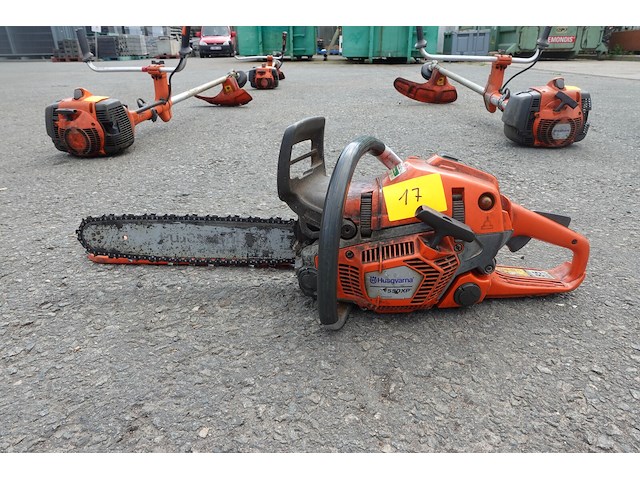 Kettinzaag husqvarna - afbeelding 1 van  3