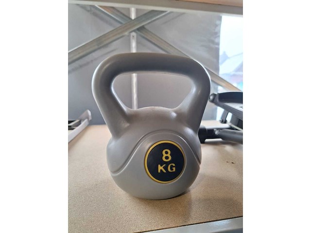Kettlebell 8kg - afbeelding 1 van  3