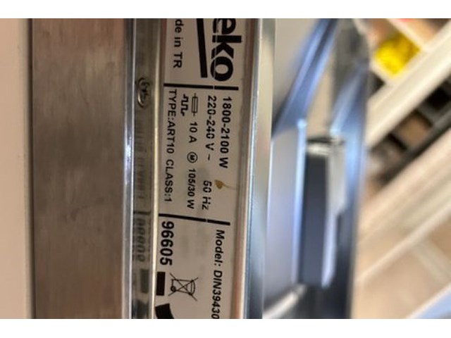 Keuken + inbouwtoestellen - afbeelding 5 van  14