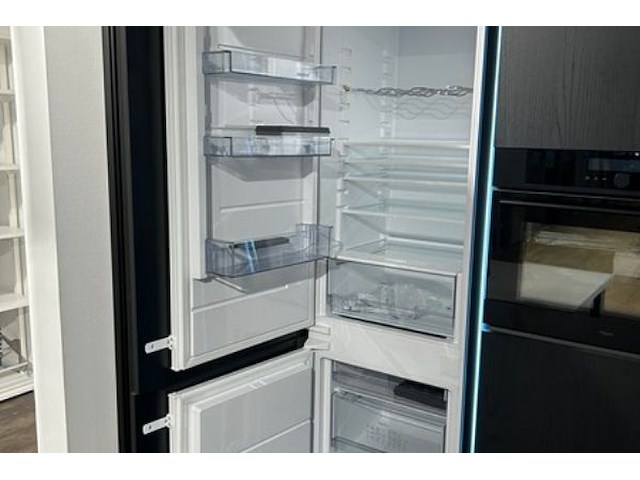 Keuken manhattan in l-vorm + tafel - afbeelding 9 van  43