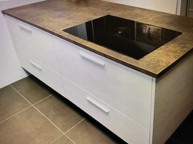 Keuken met eiland keuken - afbeelding 3 van  11