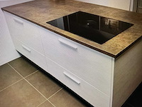 Keuken met eiland keuken - afbeelding 3 van  11