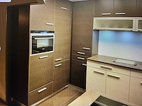 Keuken met eiland keuken - afbeelding 1 van  11