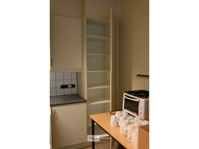 Keuken met toestellen - afbeelding 9 van  10