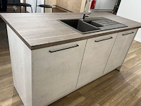 Keuken stone met eiland - afbeelding 18 van  35