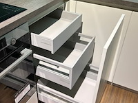 Keuken unimatt in u-vorm - afbeelding 17 van  34