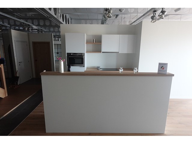 Keuken - afbeelding 1 van  9