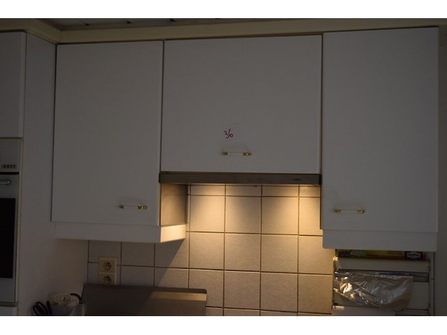 Keukenblok 205cm met siemens inductie kookplaat, novy oven en dampkap (zelf demonteren na afspraak) - afbeelding 2 van  5
