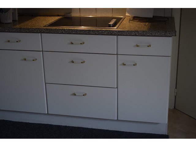 Keukenblok 205cm met siemens inductie kookplaat, novy oven en dampkap (zelf demonteren na afspraak) - afbeelding 5 van  5