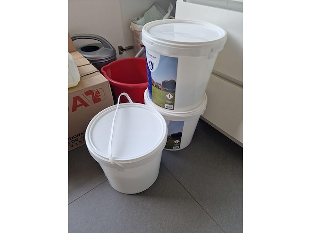 Keukengerief, schoonmaakproducten, e.a. - afbeelding 2 van  14