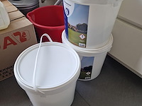 Keukengerief, schoonmaakproducten, e.a. - afbeelding 2 van  14