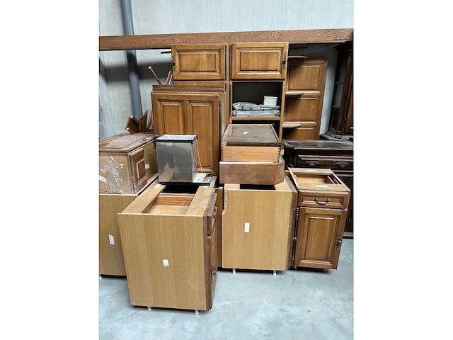 Keukenkasten - eik - cuisine - afbeelding 1 van  4