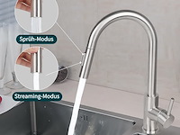 Keukenkraan rvs met uittrekbare handle - afbeelding 3 van  5
