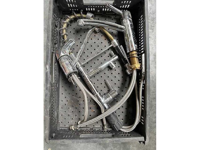 Keukenkranen afwastafel - kitchen mixer taps - afbeelding 2 van  2