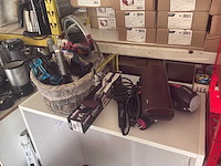 Keukenmachines, stofzuiger, haardroger, … - afbeelding 6 van  7