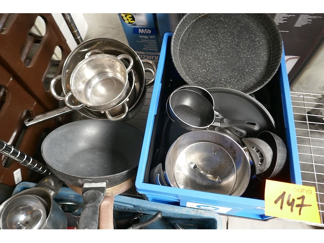 Keukenmateriaal en dergelijken - afbeelding 6 van  6