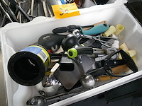 Keukenmateriaal - afbeelding 4 van  6