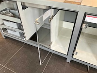 Keukenmeubel met 2 franke spoelbakken - afbeelding 7 van  17