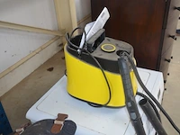 Keukenrobot domo , elektrisch snijmachine primo as 2-c, koffiezetmachine philips hd7765, naaimachine medion md17187, grill solis typ814, stomer karcher sc3 deluxe (niet compleet), stoomgenerator calor sv7040 (alles niet getest) - afbeelding 7 van  24