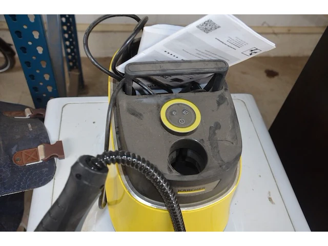 Keukenrobot domo , elektrisch snijmachine primo as 2-c, koffiezetmachine philips hd7765, naaimachine medion md17187, grill solis typ814, stomer karcher sc3 deluxe (niet compleet), stoomgenerator calor sv7040 (alles niet getest) - afbeelding 8 van  24