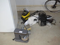 Keukenrobot domo , elektrisch snijmachine primo as 2-c, koffiezetmachine philips hd7765, naaimachine medion md17187, grill solis typ814, stomer karcher sc3 deluxe (niet compleet), stoomgenerator calor sv7040 (alles niet getest)