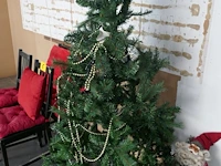 Keukenstoelen + kerstboom - afbeelding 4 van  4