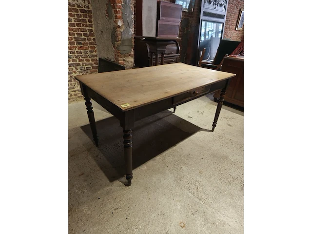 Keukentafel met schuif - afbeelding 1 van  3