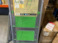 Keukentrap met hoge beugel 3 tr max 150 kg alu - afbeelding 1 van  3