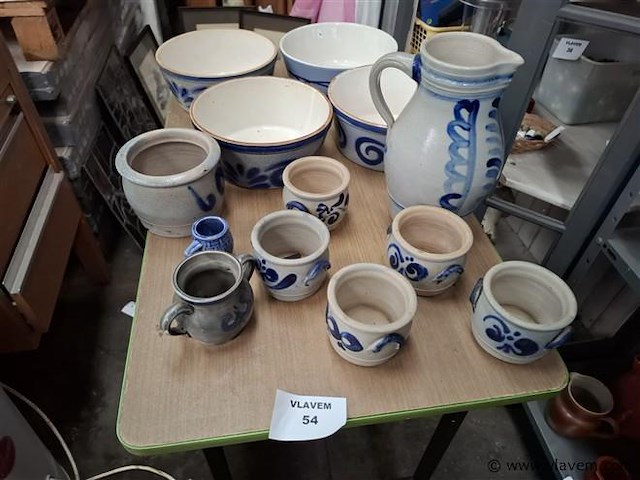 Keulse potten - afbeelding 1 van  2