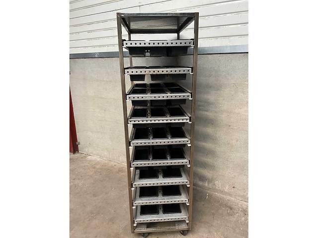 Keybake - regaalwagen inclusief bakvormen - afbeelding 3 van  3