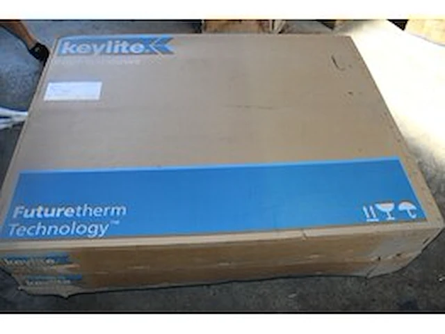 Keylite dakraam wfcw 09 htb 134 x 98cm - afbeelding 1 van  3