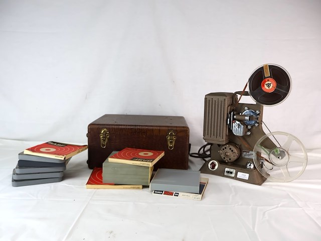 Keystone croydon 8mm filmprojector - afbeelding 1 van  5
