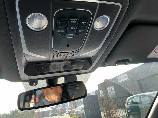 Kg mobility musso grand bedrijfswagen - afbeelding 16 van  33