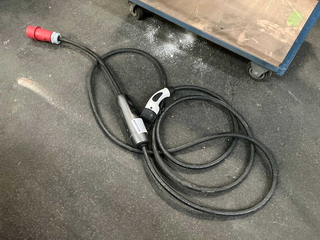 Khons 3p 32a laadkabel - afbeelding 1 van  5