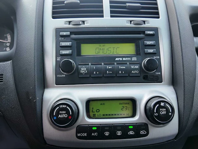 Kia - 2008 - sportage - terreinwagen - personenauto - afbeelding 18 van  20