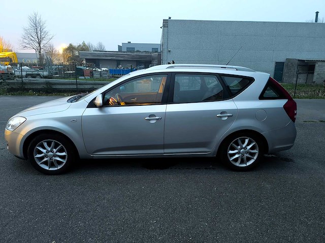 Kia - cee’d sw – benzine – 2008 – 157.321 km – manueel - afbeelding 6 van  20