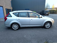 Kia - cee’d sw – benzine – 2008 – 157.321 km – manueel - afbeelding 11 van  20