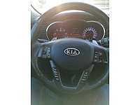 Kia - optima - car - 2013 - afbeelding 18 van  19