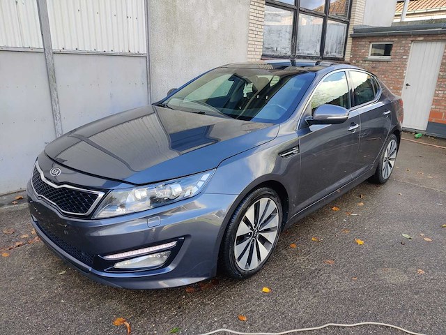 Kia - optima - car - 2013 - afbeelding 14 van  19
