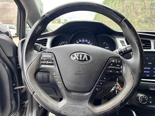 Kia cee d, 2013 - afbeelding 18 van  37