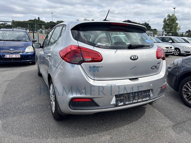 Kia cee d comfort plus crdi, 2013 - afbeelding 33 van  35