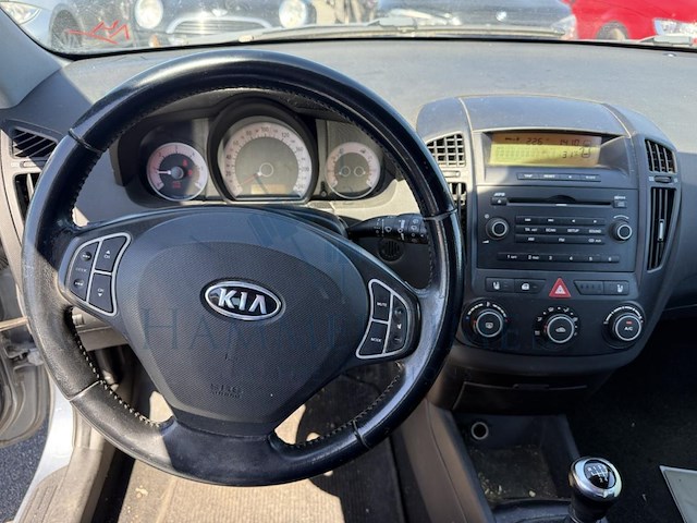Kia cee d sporty wagon active crdi, 2009 - afbeelding 4 van  32