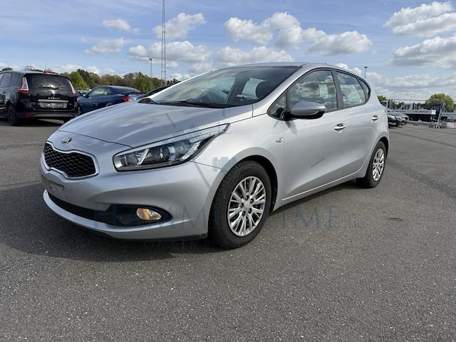 Kia cee'd 1 4 crdi fusion, 2013 - afbeelding 1 van  27