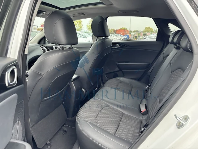 Kia ceed 1.4 t-gdi more isg, 2019 - afbeelding 16 van  38