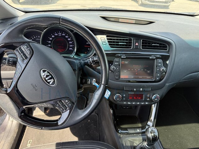 Kia cee'd 1.4i fifa world cup edition 100, 2015 - afbeelding 3 van  30