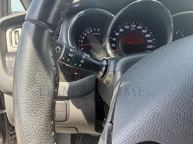 Kia cee'd 1.4i fifa world cup edition 100, 2015 - afbeelding 13 van  30